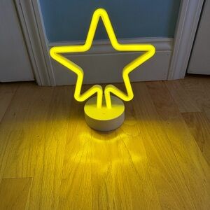 Room Essentials 10" Yellow Star Neon Light